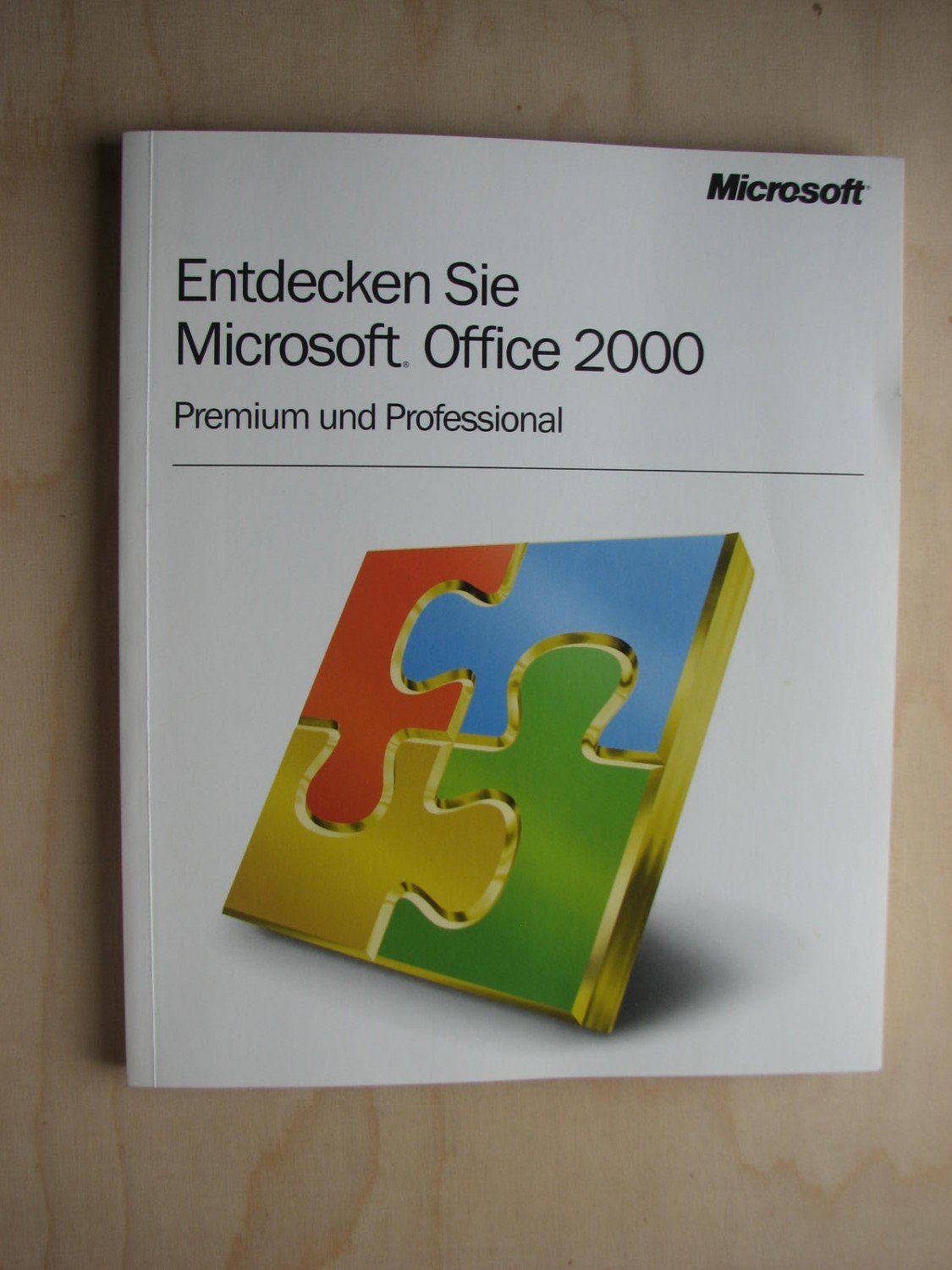 Entdecken Sie Microsoft Office 2000 Premium und Professional